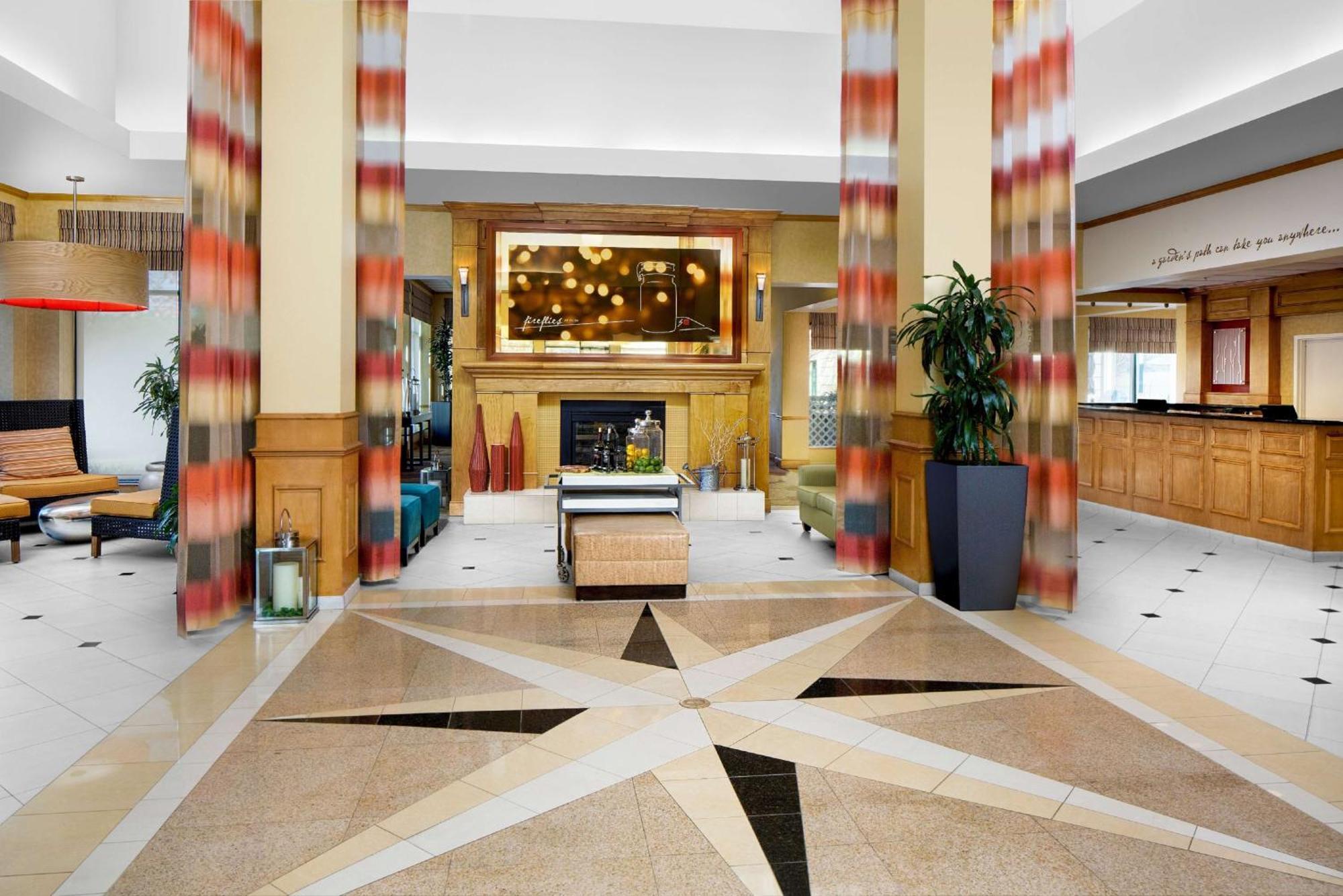 Hilton Garden Inn Atlanta Airport/Millenium Center Колледж Парк Экстерьер фото